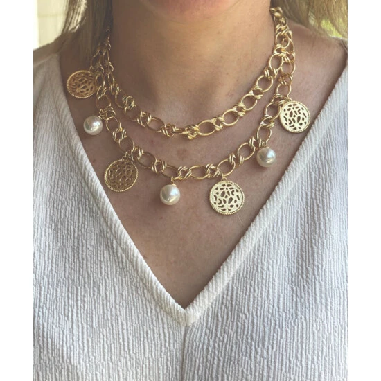 Rivka Friedman Double Chain Pearl Medallion Necklace Necklaces Gold 2 Rivka Friedman Double Chain Pearl Medallion Necklace Necklaces Gold - Image 2