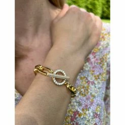 Rivka Friedman Paperclip Pave Cubic Zirconia Toggle Polished Bracelet Bracelets Gold -Rivka Friedman Shop unnamed file 95